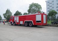 Caminhão de 24 toneladas do sapador-bombeiro da espuma da água 8x4, motor pesado da série do carro de bombeiros D10 do salvamento