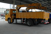 O mini caminhão 4x2 de 5 toneladas montou o guindaste hidráulico, chassi telescópico do guindaste móvel ZZ116M4611W