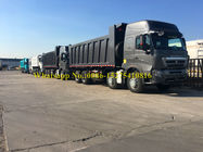 O caminhão basculante de 40 toneladas da mineração do veículo com rodas de Howo T7H 8x4 371HP 12 da capacidade de carga de Sinotruck adota a tecnologia do homem para Filipinas
