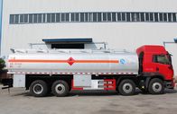 Capacidade do caminhão de petroleiro 30cbm do óleo do aço carbono FAW J6 8x4 uma garantia do ano
