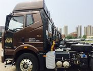 O cavalo-força 6x4 10 de J5P 420 roda 80 toneladas de caminhão do reboque de trator noun com a cabine alongada J5P