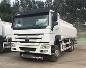 20000 litros cor do branco de Sinotruk Howo do caminhão de depósito de gasolina do transportador do óleo diesel de 6000 galões