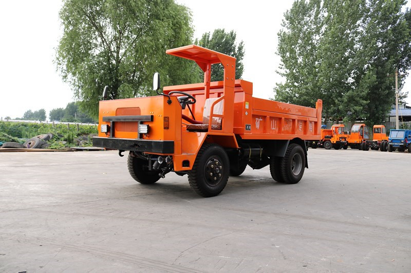 Caminhão basculante 4x4 da mineração subterrânea do CCC com o motor de Yunnei 490 e o purificador da exaustão