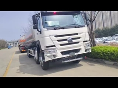 caminhão de petroleiro do óleo