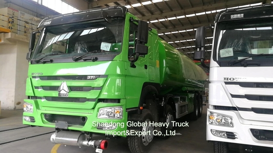 Sinotruk HOWO 8*4 Caminhão-tanque de combustível 12 rodas Caminhão-tanque de óleo 30000L Caminhão-dispensador