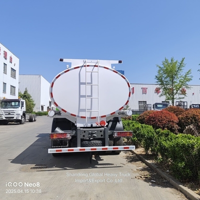 Sinotruk HOWO 6X4 20000 L 25000 L Carga de cargas Cisterna de petróleo Cisterna de combustível de óleo