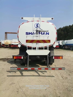 Sinotruk HOWO 4*2 6X4 20000 litros Cisterna de água Mini camião