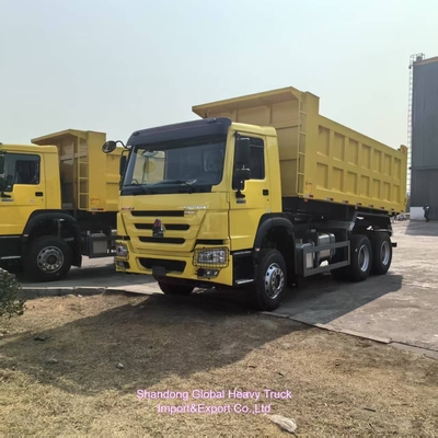 Material de aço usado Sinotruk 6X4 10 Wheel HOWO Dump Truck Exportado para África