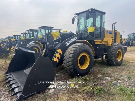 China Máquinas de movimentação de terra 3 toneladas Pequeno carregador hidráulico dianteiro Xc938