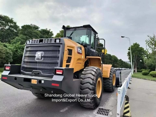 China Máquinas de movimentação de terra 3 toneladas Pequeno carregador hidráulico dianteiro Xc938