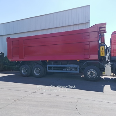 Sinotruk / HOWO Sitrak F3000 A7 371HP 8X4 6X4 Tracotor Dump Tipper manual Caminhão usado