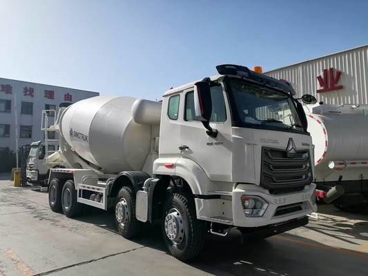 HOWO TX 6×4 Concrete Mixer Truck with 336-371 HP Engine 300L Fuel Tank and 12.00R20 Tyres
