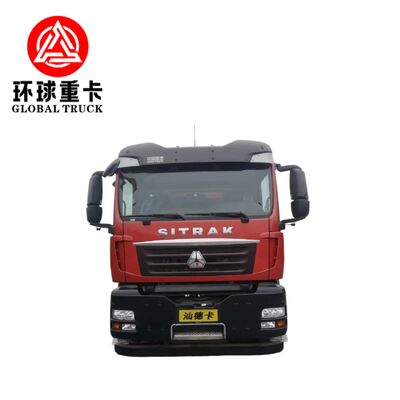 Caminhão de Fraturamento a Diesel com Bombeamento de Alta Pressão e Capacidade Off-Road para Estimulação de Poços em Campos de Petróleo