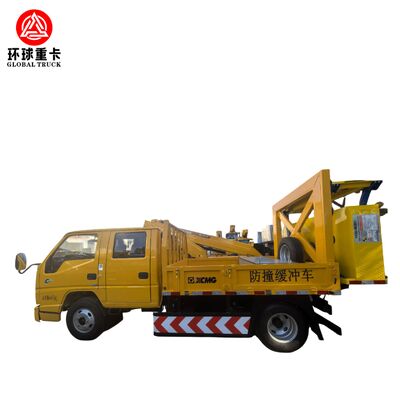 HOWO 4×2 Caminhão de acidente com 350 cavalos de potência e sistema de proteção de absorção de energia para a segurança da manutenção rodoviária