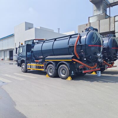 HOWO 15CBM Caminhão de sucção de esgoto a vácuo com 6*4 rodas motrizes e 251-350 cv para limpeza de tanques sépticos
