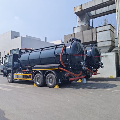 HOWO 15CBM Caminhão de sucção de esgoto a vácuo com 6*4 rodas motrizes e 251-350 cv para limpeza de tanques sépticos