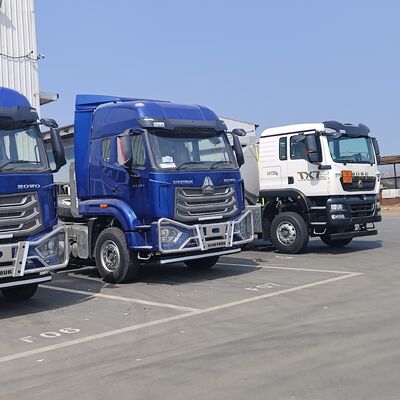 HOWO NX Caminhão-trator com 6×4 rodas motrizes, motor diesel pesado e cabina de dormir de telhado alto para mineração e transporte de mercadorias de longa distância