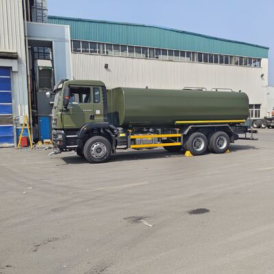 HOWO TX 6×4 camião-tanque de água com carga útil de 20 T, norma de emissões Euro 2 e área de pulverização > 16 m para controlo de poeira e limpeza municipal