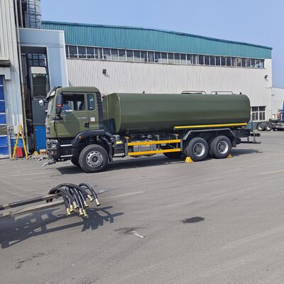 HOWO TX 6×4 caminhão de tanque de água com capacidade de 15-20 CBM e bomba de água de alta pressão para controle de poeira e irrigação