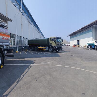 HOWO TX 6×4 Caminhão-tanque de água para Gana Estrada Pulverização Controle de poeira Irrigação Limpeza municipal e uso na construção