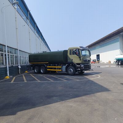 Caminhão tanque de água HOWO TX 6×4 com carga útil 20T padrão de emissão Euro 2 e roda motriz 6×4 para limpeza de estradas