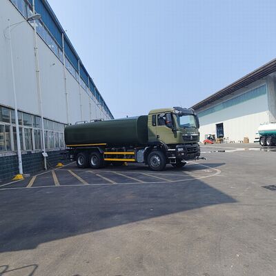 HOWO TX 6×4 Camião-tanque de água com carga útil de 20T para supressão de poeira rodoviária e limpeza municipal