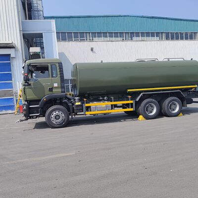 Caminhão tanque de água HOWO TX 6×4 com carga útil 20T padrão de emissão Euro 2 e roda motriz 6×4 para limpeza de estradas