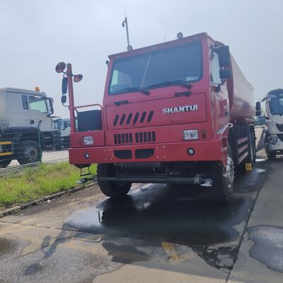 Caminhão pesado Shantui 6×4 de aspersão de água para mineração com carga útil de 20 toneladas e tanque de aço carbono