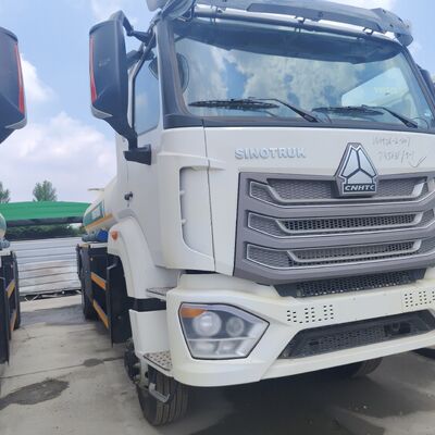 Caminhão tanque de combustível HOWO NX 6×4 CNG com motor 400HP e capacidade de 30.000L para transporte de diesel e gasolina