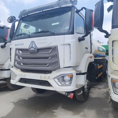 HOWO NX 6×4 CNG Fuel Tank Truck com motor de 400 HP e capacidade de 25.000L para distribuição de combustível