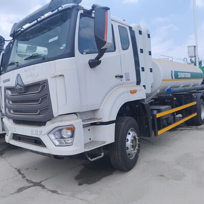 HOWO NX 6×4 CNG Fuel Tank Truck com motor de 400 HP e capacidade de 25.000L para distribuição de combustível