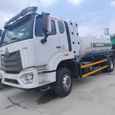 HOWO NX 6×4 CNG Fuel Tank Truck com motor de 400 HP e carga útil de 20T para transporte de diesel e gasolina