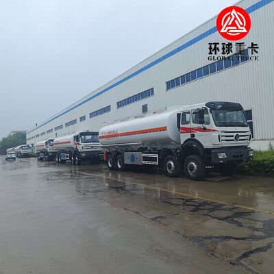 Beiben 8x8 35000L Camião de tanque de combustível Fornecedor de combustível para mineração do Congo