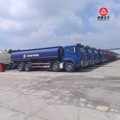 Caminhão Tanque de Combustível HOWO NX 8x4 30000L Caminhão Cisterna Diesel Pesado para o Mercado de Gana
