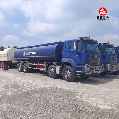 Caminhão Tanque de Combustível HOWO NX 8x4 30000L Caminhão Cisterna Diesel Pesado para o Mercado da Nigéria