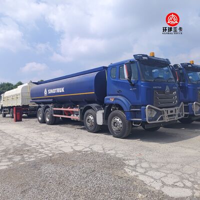 Caminhão Tanque de Combustível HOWO NX 8x4 30000L Caminhão Tanque de Óleo Diesel Pesado para o Mercado Africano