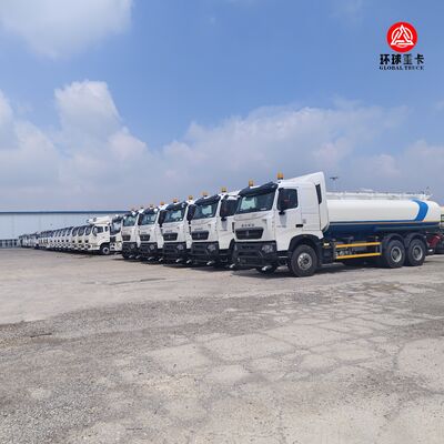 Camion-citerne à eau HOWO TX 6×4 neuf avec plusieurs capacités pour mines et construction au Congo