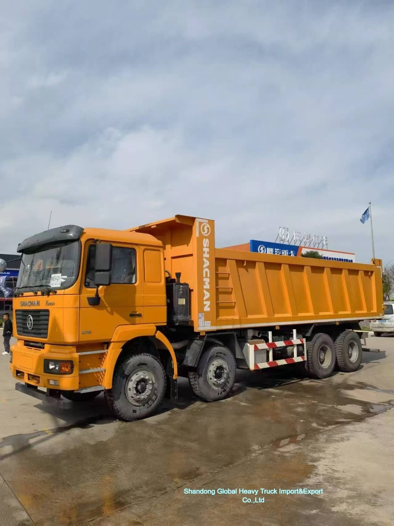 Shacman F3000 8x4 Dump Truck com motor de 420 hp e chassi de mineração reforçado para mineração e construção pesada