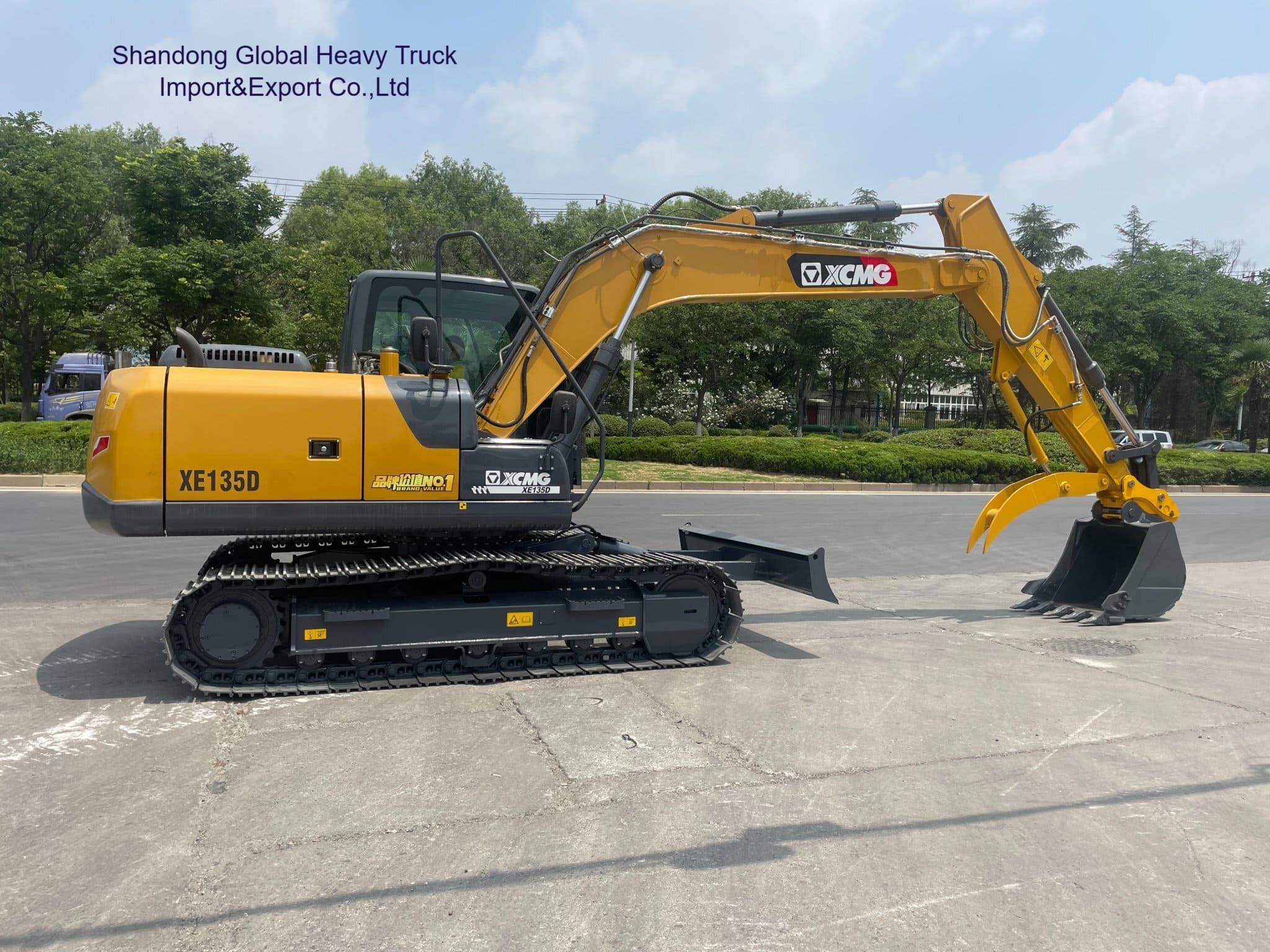 12-15ton Hydraulic Crawler Excavator with 0.52m3 Bucket and 20900kg Operating Weight for Heavy Earth Moving