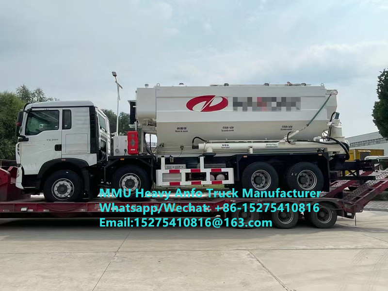 Combustíveis explosivos de óleo de amónio pesados multifuncionais de mistura e carregamento inteligentes HOWO Camião 15/20/25Ton Emulsão pesada Camião ANFO Serviço de exploração de minas Zâmbia/Zimbabwe/Tanzânia/Gana/Guiné/Peru