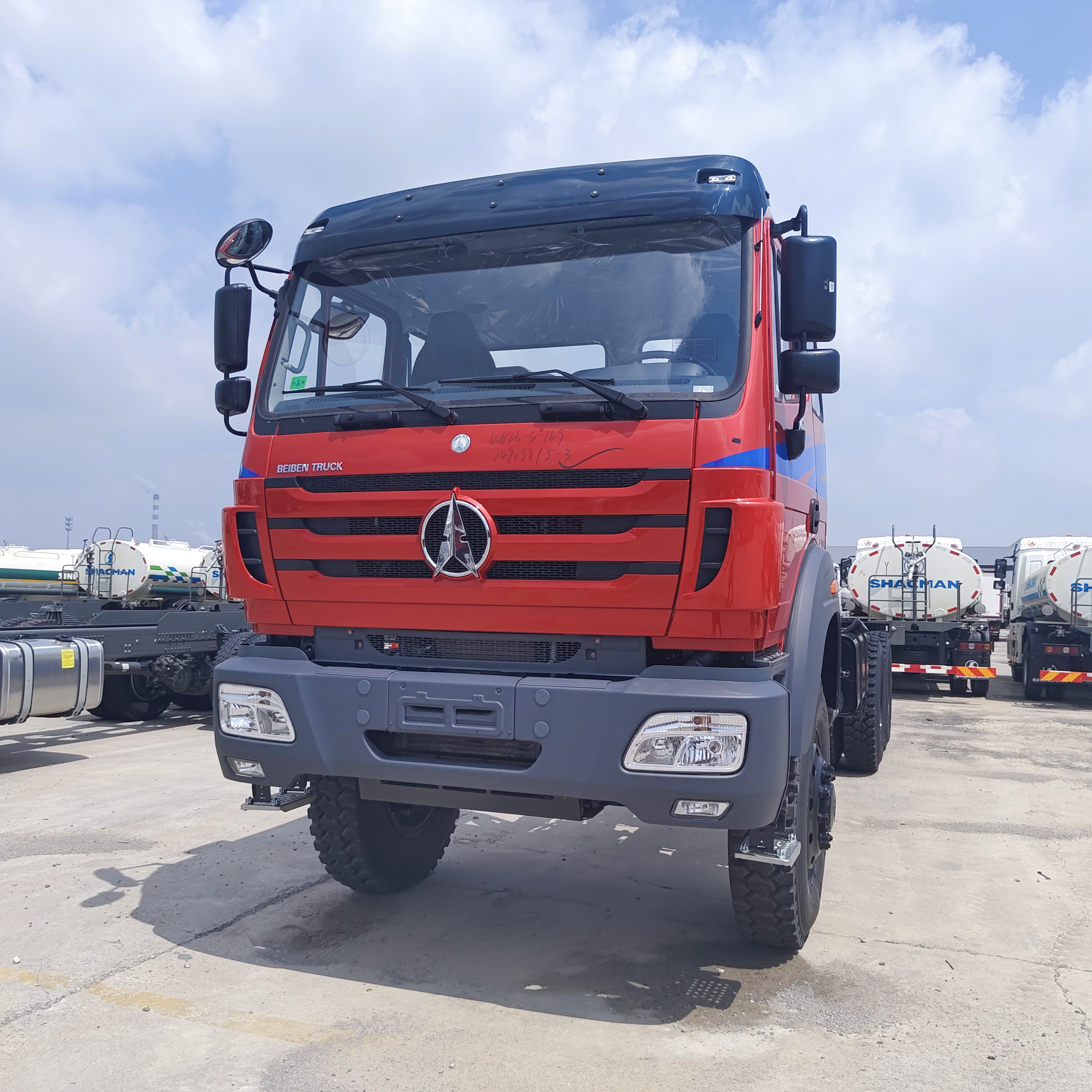 BEIBEN 2638 6×6 camião de descarga pesado de mineração com motor WEICHAI de 380 hp e carga útil de 30-35 toneladas para mineração fora de estrada