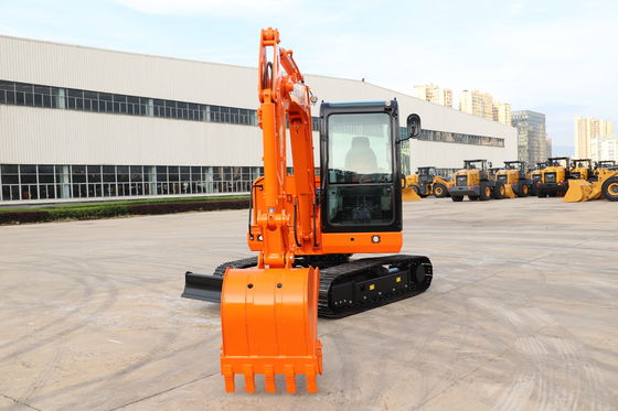 Lonking 6 Ton Hydraulic Mini Excavator com 15.4kw/2400rpm Motor e 5900*2000*2600 mm Compacto Design